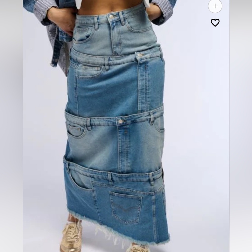 AKIRA ESSIE DENIM MAXI SKIRT In Blue SIZE SMALL new with tags